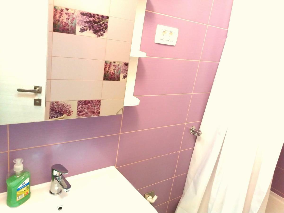 לופאר Apartments Mestrovic מראה חיצוני תמונה