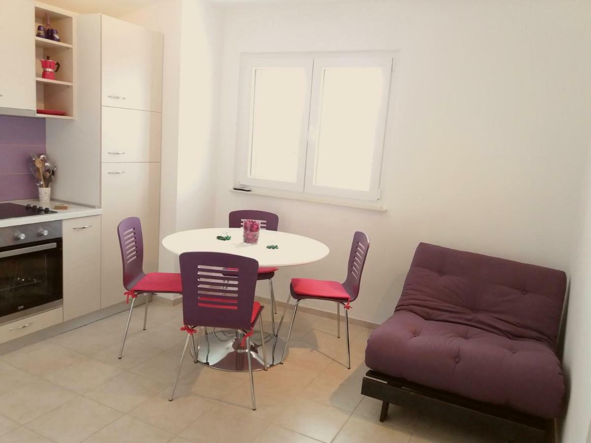 לופאר Apartments Mestrovic מראה חיצוני תמונה
