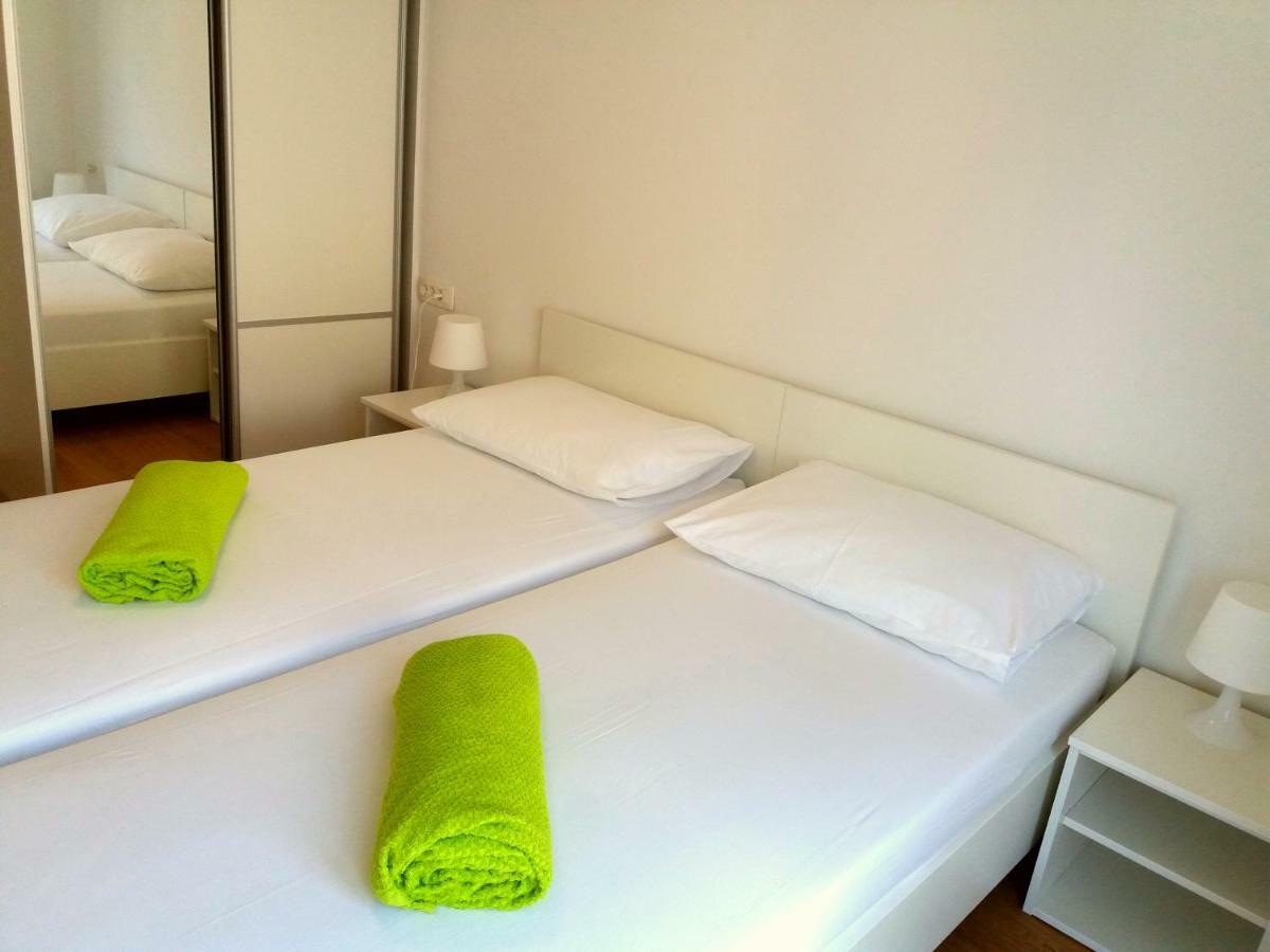 לופאר Apartments Mestrovic מראה חיצוני תמונה