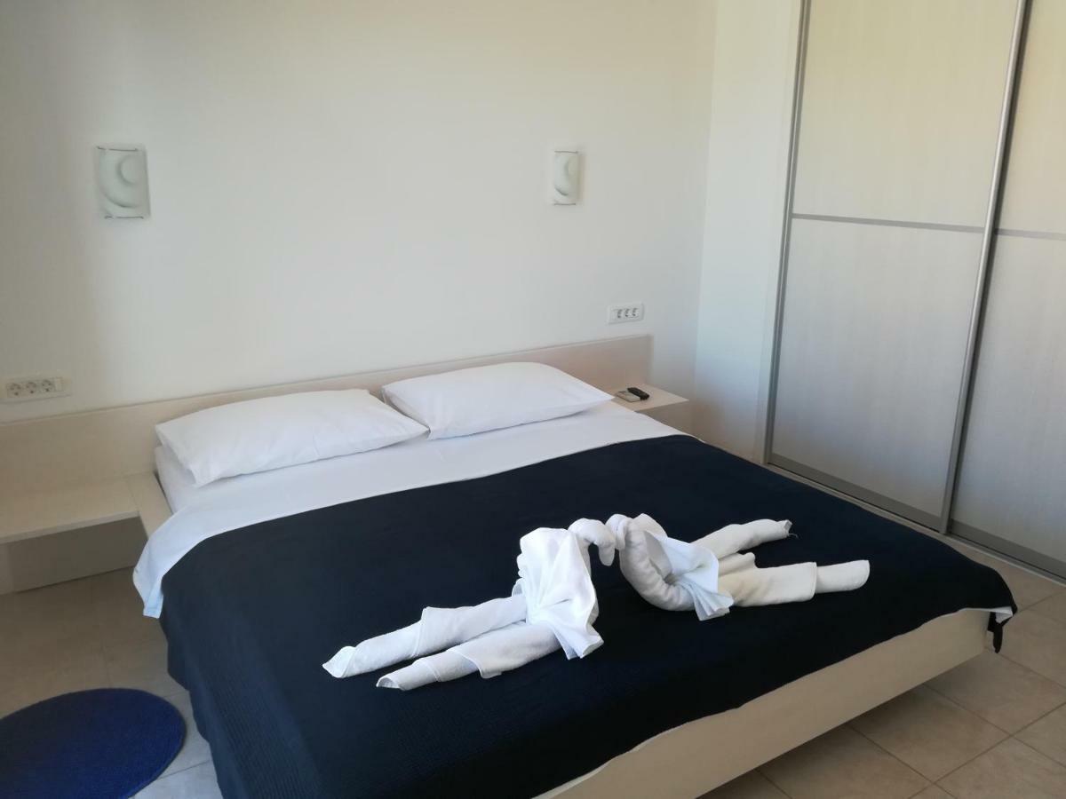 לופאר Apartments Mestrovic מראה חיצוני תמונה